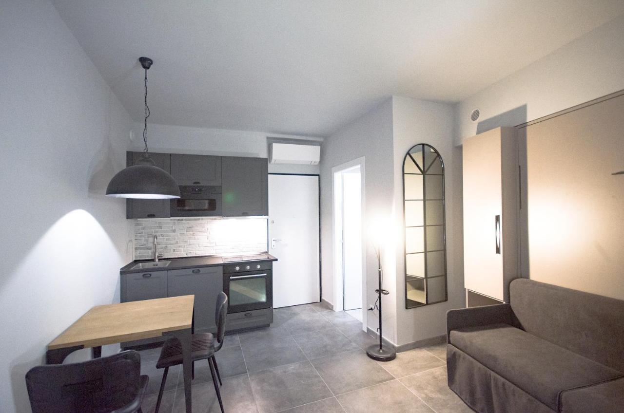 Italianflat - Angolino Dei Navigli Milan Bagian luar foto